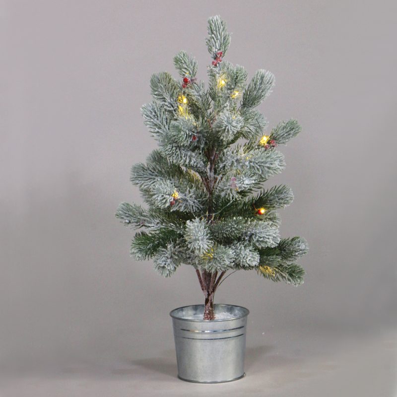  “SNOW PINE TREE WITH RED CHERRY AND POT” 28 WW LED ΛΑΜΠΑΚ. IP20 3xAA ΥΨΟΣ 55cm Ø12,5cm