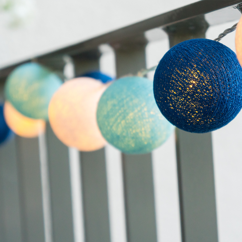  “WOVEN BALL FAIRY LIGHTS” ΜΠΛΕ & ΑΣΠΡΗ ΜΠΑΛΑ 20 LED ΛΑΜΠΑΚ ΣΕΙΡΑ ΜΠΑΤΑΡ(2xΑΑ) ΘΕΡΜΟ ΛΕΥΚΟ IP20