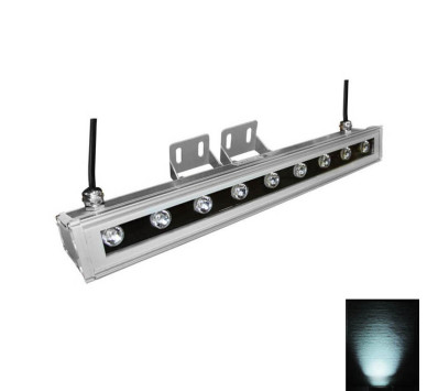 ΠΡΟΒΟΛΕΑΣ LED ΙΣΧΥΟΣ ΕΠΙΜΗΚΗΣ 0,5Μ 10W 15° ΨΥΧΡΟ IP65 ΑΛΟΥΜΙΝΙΟΥ
